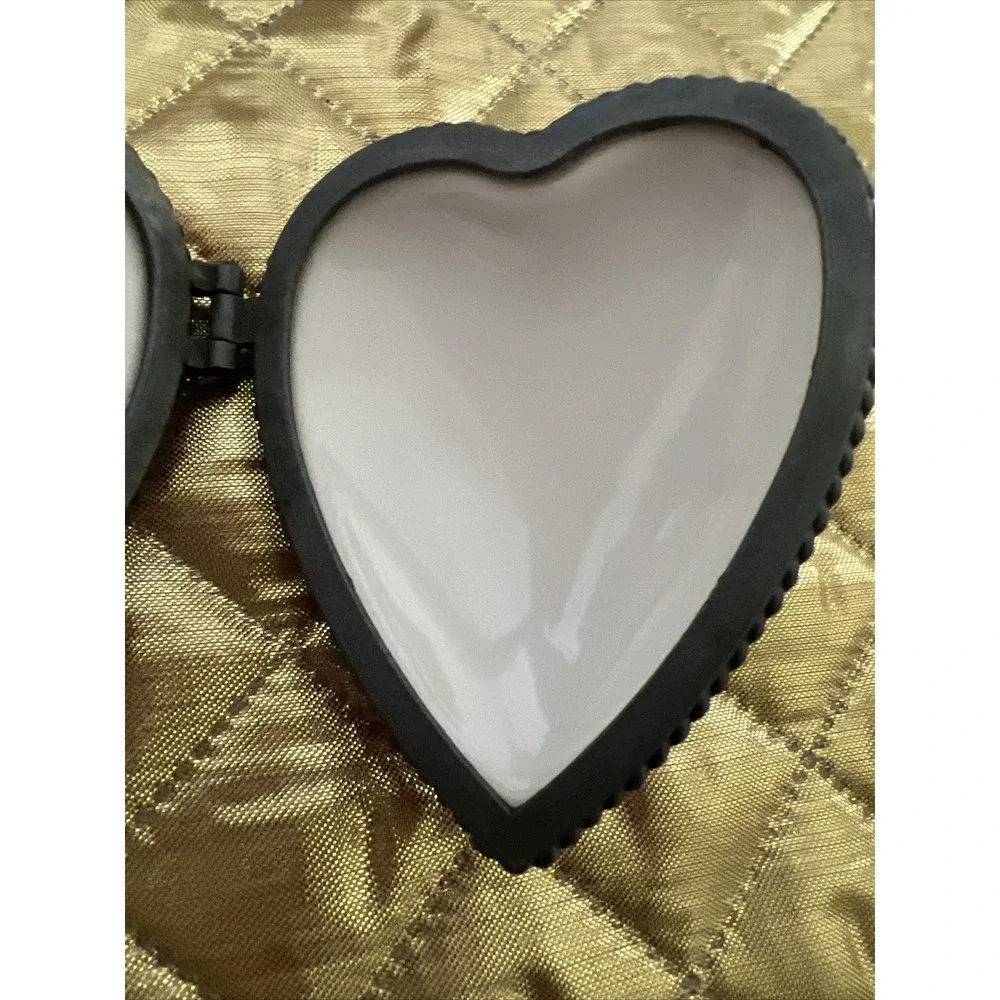 Hallmark Heart Trinket Box Porcelain Rose‎ Painted Detail Retro Valentine Love